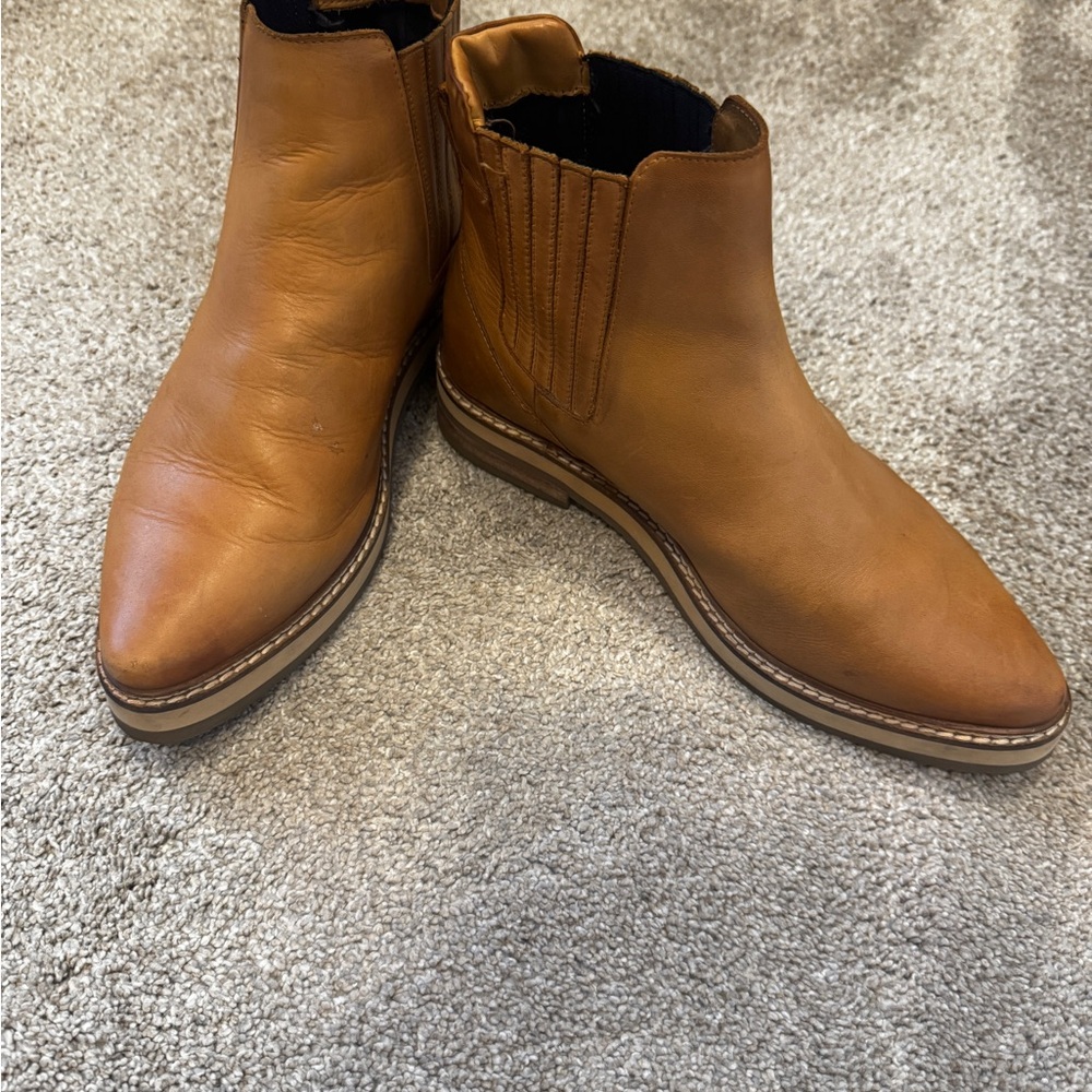 Tan Leather Roolee Boots with Elastic Panels